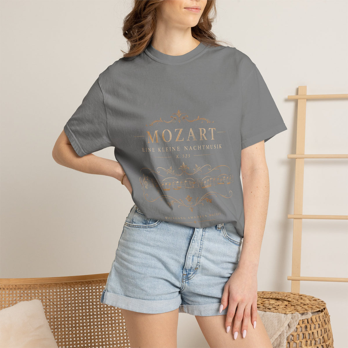 Mozart Eine Kleine Nachtmusik T-Shirt – Classical Music Sheet Art Tee